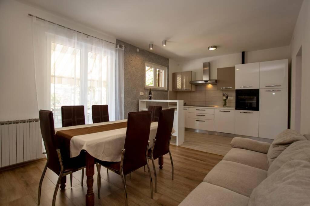 Herak - Smoljan Rovinj Exterior photo